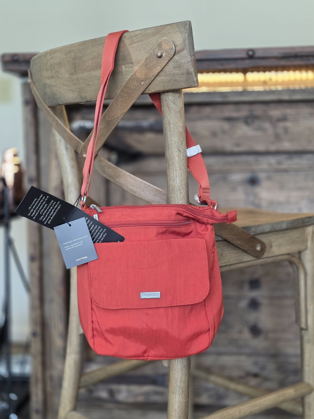Baggallini Town Bagg Crossbody Bag Coral NWT